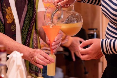 Was die Natur zu bieten hat: Kosmetikworkshop in Itter
