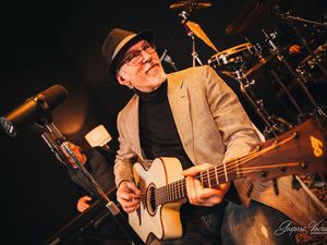 The Tribute! Eric Clapton unplugged The Tribute! Eric Clapton unplugged