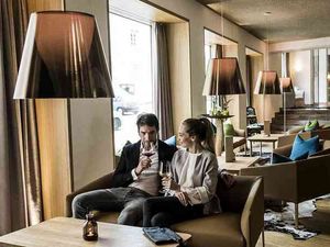 Das Hotel Weisses Kreuz in Burgeis im Süditroler Vinschgau wird im Herbst zum kuscheligen Nest für Romantiker und Genießer Das Hotel Weisses Kreuz in Burgeis im Süditroler Vinschgau wird im Herbst zum kuscheligen Nest für Romantiker und Genießer
