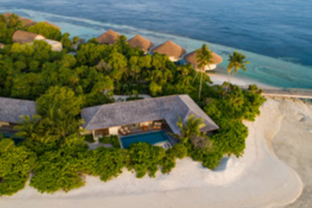 The Residence by Cenizaro