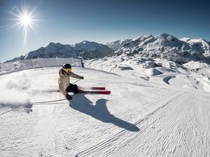Skisaison startet bereits am 20. November und geht bis zum 2. Mai 2027 Skisaison startet bereits am 20. November und geht bis zum 2. Mai 2027