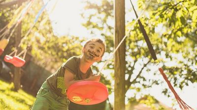 Drinnen wohlfühlen, draußen entdecken: Der Bodenmaiser Hof im Bayerischen Wald ist die passende Unterkunft für Familien mit Kindern unterschiedlichen Alters