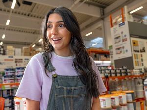 Bauhaus konnte 2023 Obi überrunden und ist damit nicht nur der Pionier im DIY-Markt, sondern auch Marktführer Bauhaus konnte 2023 Obi überrunden und ist damit nicht nur der Pionier im DIY-Markt, sondern auch Marktführer
