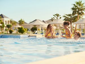 Späte Sommerferien verschaffen Familien in Süddeutschland einen Preisvorteil Späte Sommerferien verschaffen Familien in Süddeutschland einen Preisvorteil