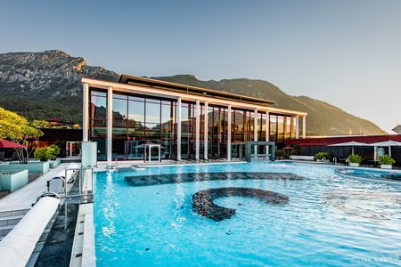 Das oberbayerische Bad Reichenhall bietet Gesundheitsbewussten eine erholsame Kombination aus Wellness, Bewegung und Natur in der RupertusTherme
