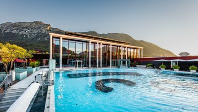 Das oberbayerische Bad Reichenhall bietet Gesundheitsbewussten eine erholsame Kombination aus Wellness, Bewegung und Natur in der RupertusTherme