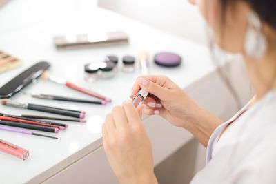 Unter den Marken, die die Trends prägen, nimmt Fenty Beauty eine besondere Rolle ein