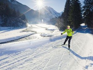 Die weitläufigen Loipen im Tiroler Lechtal sind sowohl für Anfänger als auch fortgeschrittene Langläufer geeigne Die weitläufigen Loipen im Tiroler Lechtal sind sowohl für Anfänger als auch fortgeschrittene Langläufer geeigne