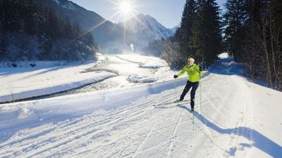 Die weitläufigen Loipen im Tiroler Lechtal sind sowohl für Anfänger als auch fortgeschrittene Langläufer geeigne