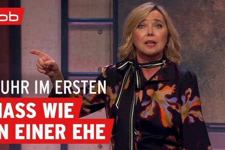In einer Welt, in der permanent kommuniziert wird, aber kaum etwas berührt, ist Humor eines der letzten echten Unterscheidungsmerkmale
