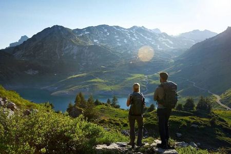 Nur Du, ich und die Natur: Auf dem 125 Kilometer langen Lechweg zwischen Deutschland und Österreich gibt es zahllose Momente zum Innehalten
