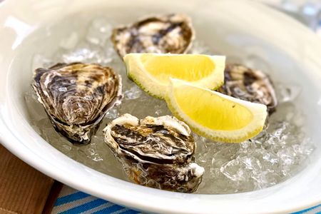 Aal und Meeresfisch, Muscheln prägen seit Jahrhunderten die Küche der Region