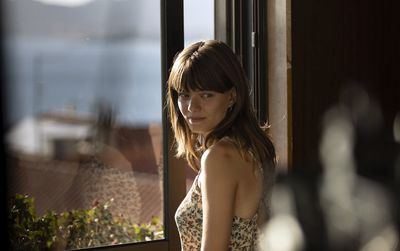 Marina (Llúcia Garcia) taucht in Vigo in die eigene Familiengeschichte ein
