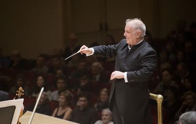 Daniel Barenboim am Pult