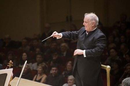 Daniel Barenboim am Pult