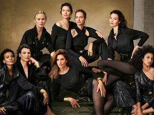Aufgeladen mit Supermodel-Power: die neue Kampagne von Donna Karan Aufgeladen mit Supermodel-Power: die neue Kampagne von Donna Karan
