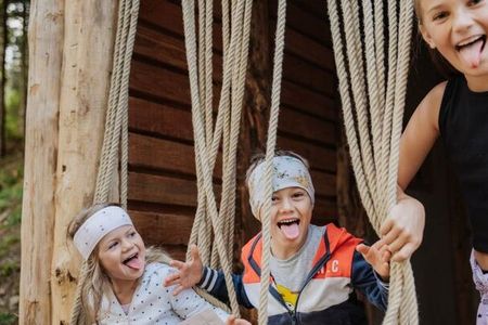 Langeweile Fehlanzeige! Beim Familienurlaub in Osttirol/Österreich entdecken Kinder den größten und schönsten Kinderspielplatz – die Natur