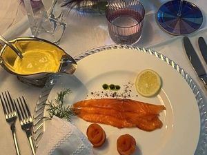 Ein Weihnachts-Brunch mit Lachs Ein Weihnachts-Brunch mit Lachs