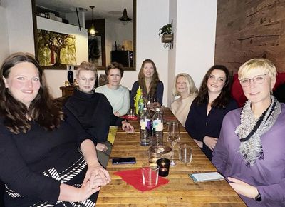 Unternehmerinnen-Treffen in der Byliny Bar