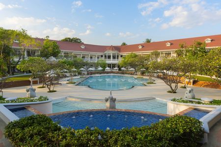 Vollendete, werden die umfassenden Renovierungen des über 100 Jahre alten Centara Grand Beach Resort Hua Hin Ende 2026
