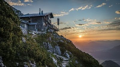 Mit einer Höhe von fast 1.800 Metern gilt der Bad Reichenhaller Gipfel des Hochstaufen als Refugium für Bergfexe – und Allergiker