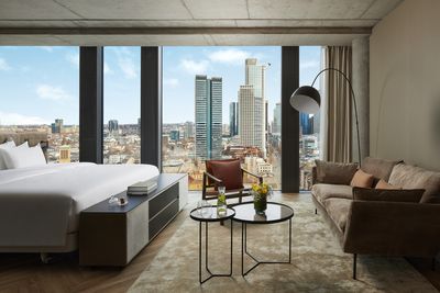 NH Collection Frankfurt Spin Tower Room Junior Suite