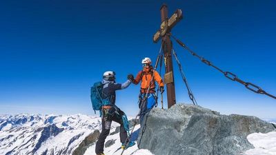 Die sechstägige Skitour Hoch Tirol ab Südtirol bis zum Nationalpark Hohe Tauern in Osttirol ist anspruchsvoll und erfordert sehr gute Kondition und Technik
