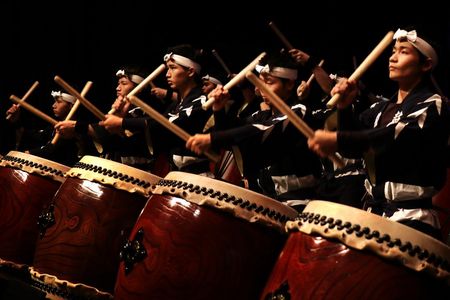 Eine der größten Trommelshows der Welt live in Bad Kissingen