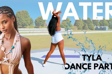 Water ist eine erfrischende Mischung aus Amapiano und Afrobeats mit sinnlichem R&B