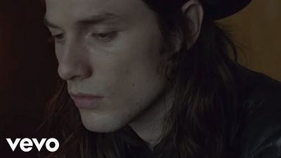 Der großartige James Bay beim ersten Marktplatzkonzert des diesjährigen STIMMEN-Festivals 