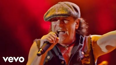 „POWER UP" wird die erste Europatournee der Band seit acht Jahren sein und sie in einigen der größten Stadien des Kontinents auftreten lassen
