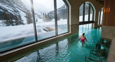Nach einem aktiven Tag im Schnee sorgen neue Wellnessangebote für Entspannung
