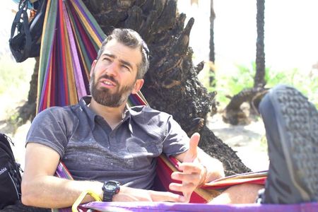 Fadi Hachicho ist ein leidenschaftlicher, erfahrener Bergführer und Bergsteiger in Ras Al Khaimah