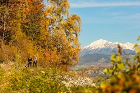 Solche Aussichten sind auf dem Südtiroler Keschtnweg mehr Regel als Ausnahme