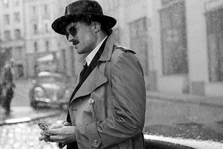Wie der Held eines Film noir: Josef Mengele (August Diehl) in Buenos Aires