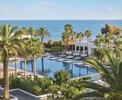 LUXME® White Hotel