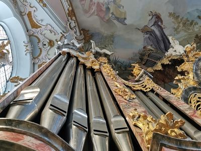 Erklingt beim „Rottenbucher Festsommer 2025“: Die Freywis-Orgel in der Pfarrkirche Mariä Geburt