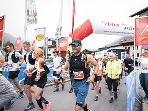 Der Montafon Arlberg Marathon führt 2024 wieder andersherum, somit heißt der Zielort St. Anton am Arlberg Der Montafon Arlberg Marathon führt 2024 wieder andersherum, somit heißt der Zielort St. Anton am Arlberg