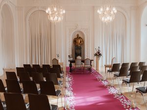 Der Weiße Saal im Regentenbau 