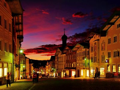 Die traditionelle Marktstraße in Bad Tölz ist ein beliebtes Fotomotiv