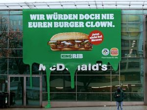 King Rib: Wie Burger King den großen Konkurrenten aufs Korn nimm King Rib: Wie Burger King den großen Konkurrenten aufs Korn nimm