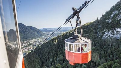 Die fast 100 Jahre alte Bad Reichenhaller Predigtstuhlbahn befördert Gäste der oberbayerischen Salz-Metropole seit ihrer Inbetriebnahme unfallfrei auf den gleichnamigen Berg