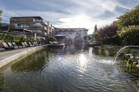 Frühlingserwachen im Bayerischen Wald: Das Fit- und Vitalprogramm des Vier-Sterne-Superior-Hotels Bodenmaiser Hof bringt sowohl Körper als auch Geist wieder in Schwung