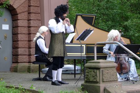 Bühne - "OPEN AIR im WASSERPARK"