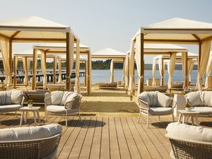 Beach Club Restaurant Zefirino Beach Club Restaurant Zefirino