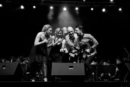 Das Musikprogramm bringt klassische Kompositionen mit den modernen Klängen der Popmusik zusammen