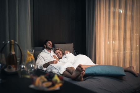 Nicht nur während der ruhigen Wintermonate erleben Paare in den exklusiven Pool Suites der Südtiroler Therme Meran eine intensive Auszeit vom Alltag