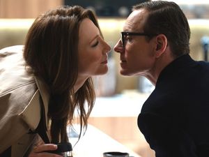 Immer noch verliebt trotz beruflicher Konflikte: Das Agenten-Ehepaar George Woodhouse (Michael Fassbender) und Kathryn St. Jean (Cate Blanchett)
