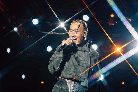 Gemeinsam mit ihrer Band und ihren TänzerInnen übernimmt Sarah Connor am 31. Juli 2027 noch einmal die Waldbühne