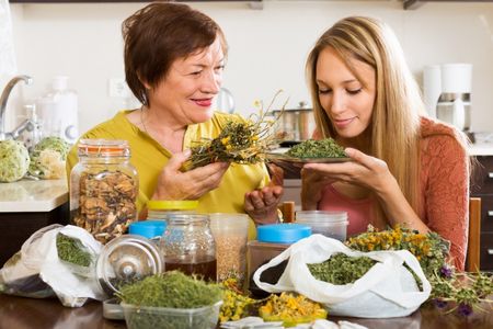 Mit Kräutern, Kokosnuss oder Ayuveda: Abwechslunsgreiche vegane Kochkurse